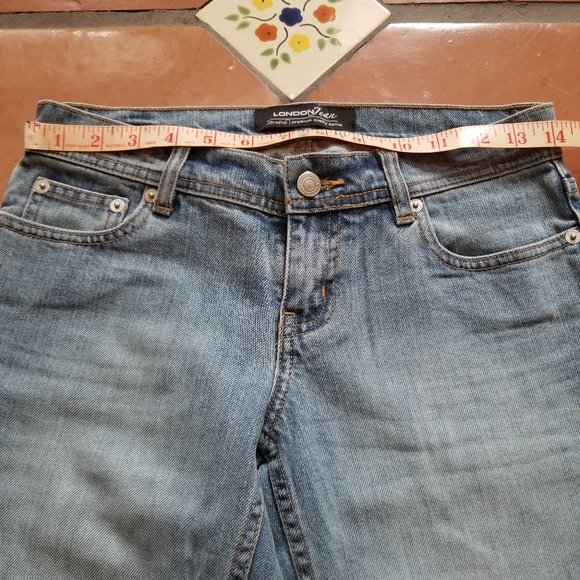 LONDONJEAN Victoria's Secret Lightwash Stretch Jean - Picture 7 of 8